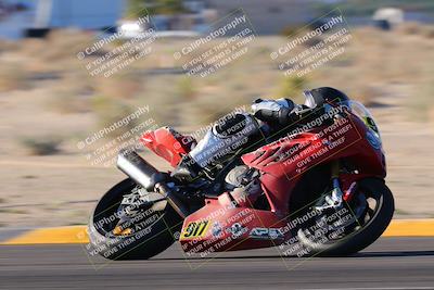 media/Oct-29-2022-CVMA (Sat) [[14c0aa3b66]]/Race 11 Amateur Supersport Open/